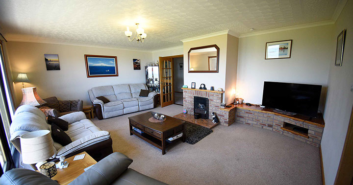 Gairloch View Bed and Breakfast accommodation with sea views living room