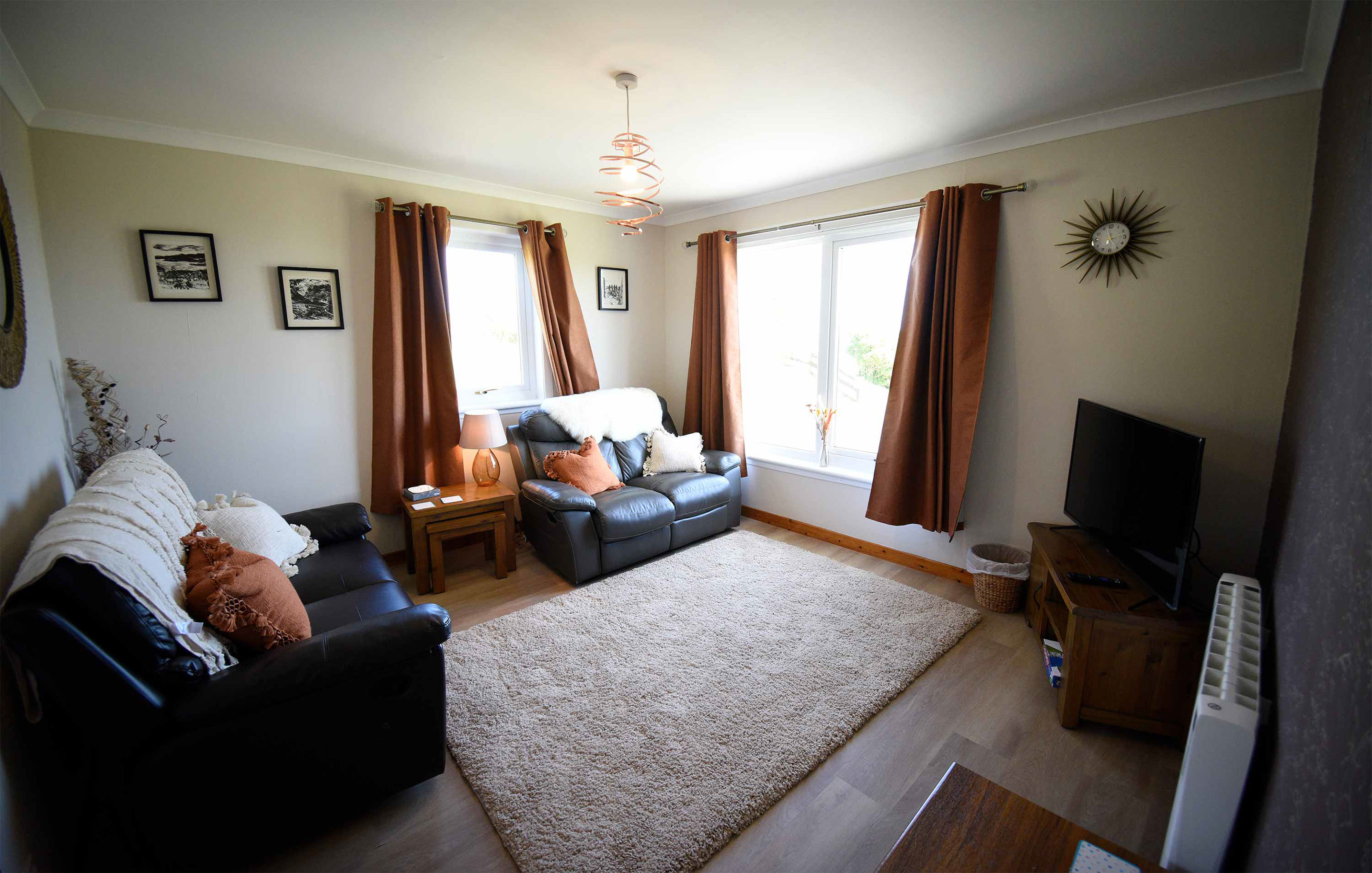 Our self catering accommodation in Glenhinnisdal is en suite were excellent modern facilities