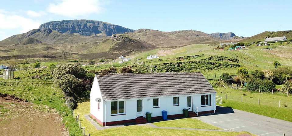 Kenmore Cottage self catering accommodation is nestled below the Quiraing Mountains